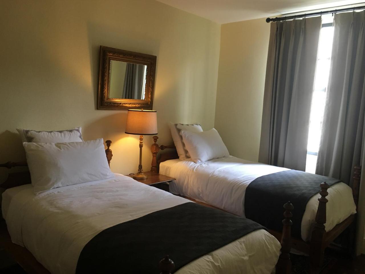 Wolf Creek Inn & Tavern 외부 사진